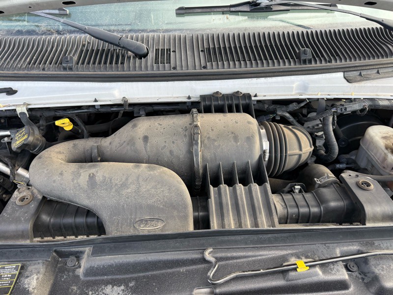 2014 Ford Econoline Image 23