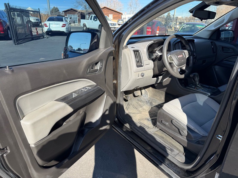 2016 GMC Canyon Image 10