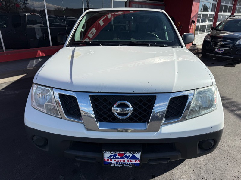 2016 Nissan Frontier Image 9