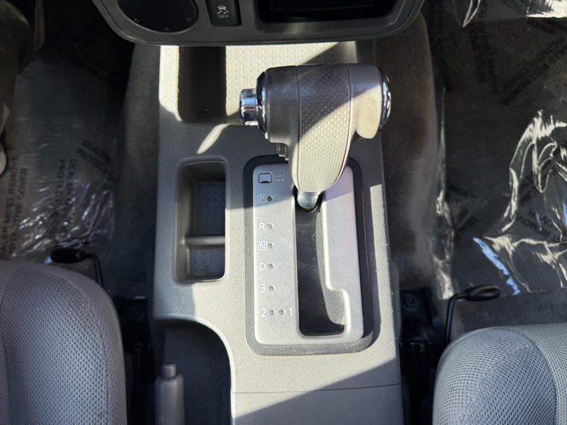 2016 Nissan Frontier Image 18