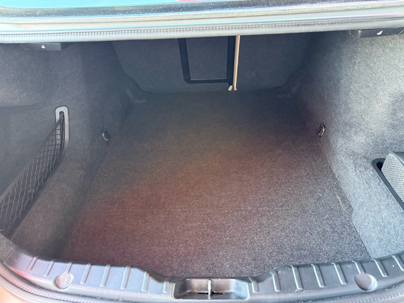 2012 BMW 5 Series Image 5