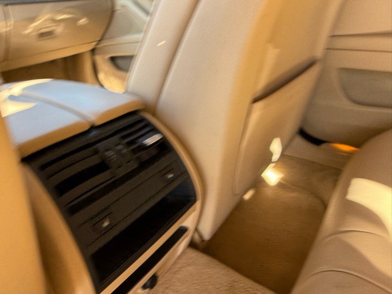 2012 BMW 5 Series Image 30