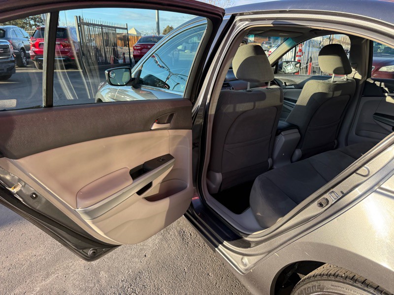 2009 Honda Accord Image 25