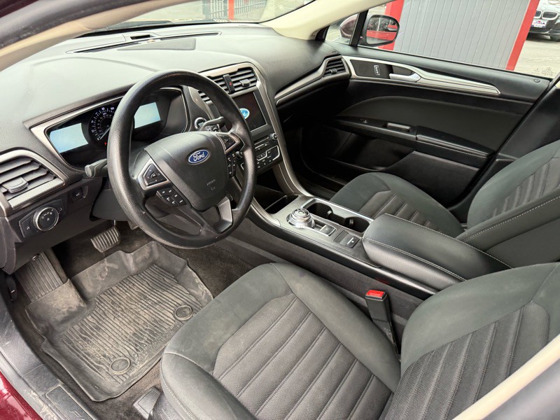 2018 Ford Fusion Image 14