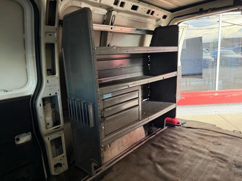 2016 Chevrolet Express Image 8