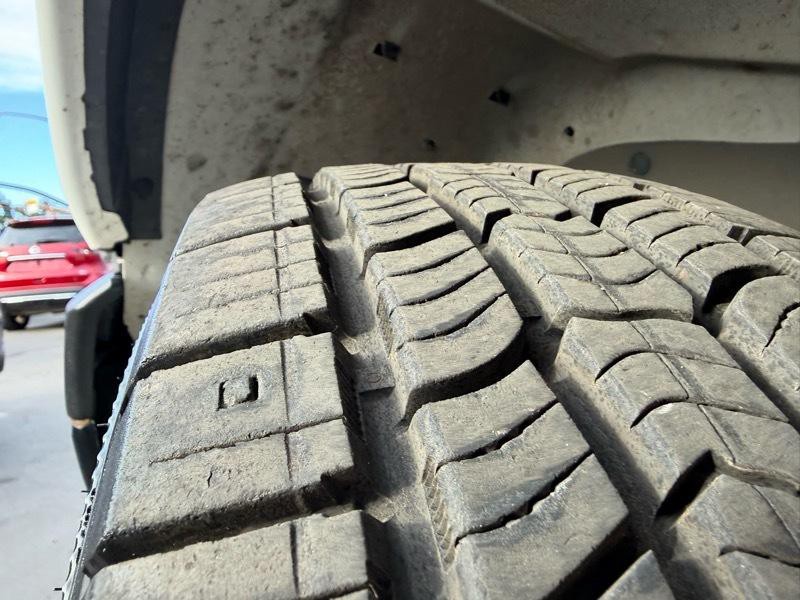 2016 Chevrolet Express Image 24