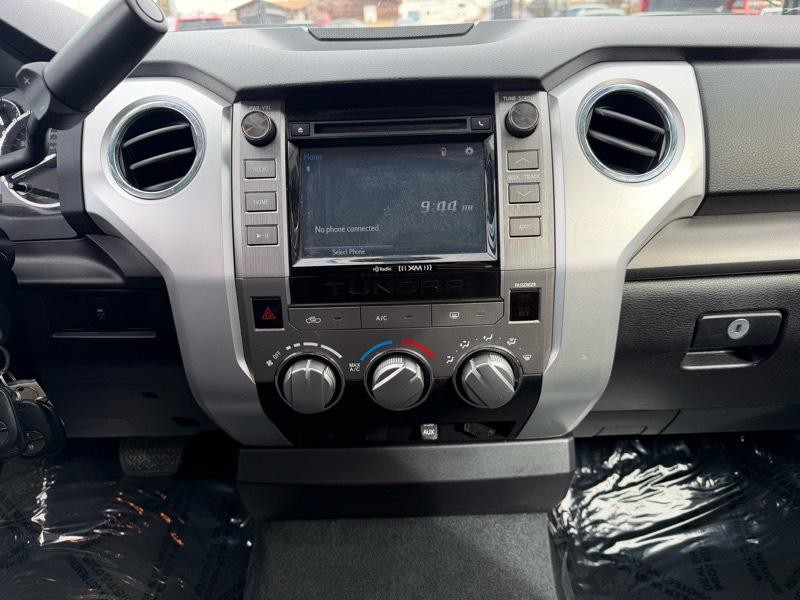 2016 Toyota Tundra Image 15