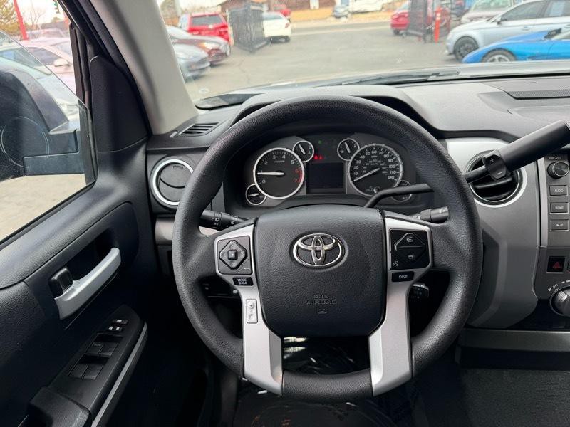 2016 Toyota Tundra Image 17