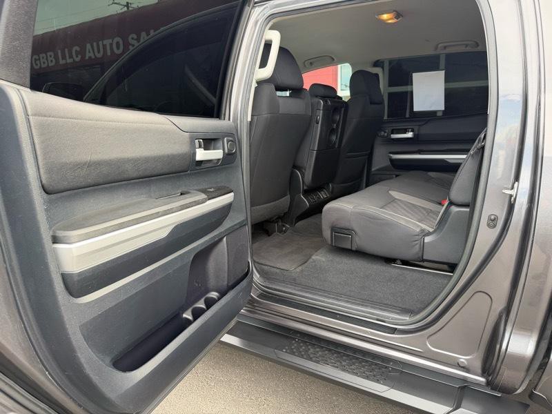2016 Toyota Tundra Image 19