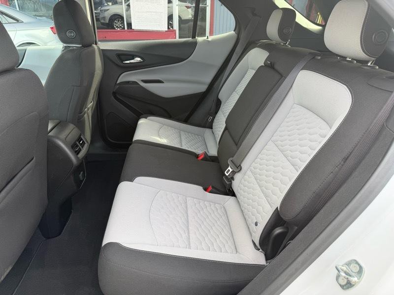 2018 Chevrolet Equinox Image 24