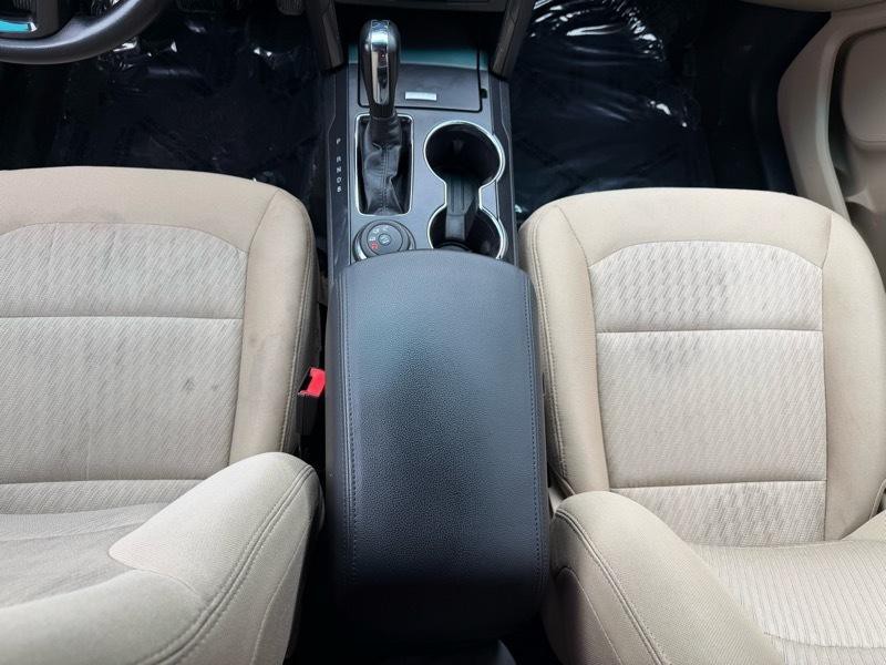 2017 Ford Explorer Image 18