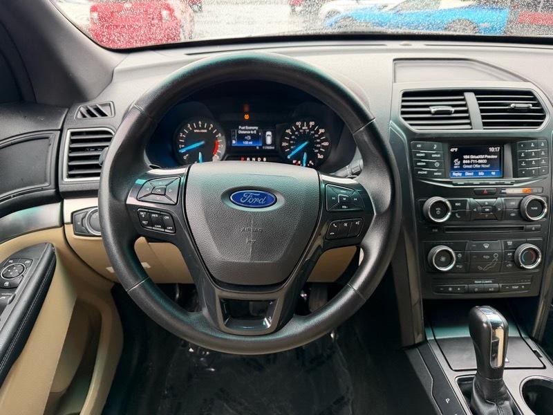 2017 Ford Explorer Image 19