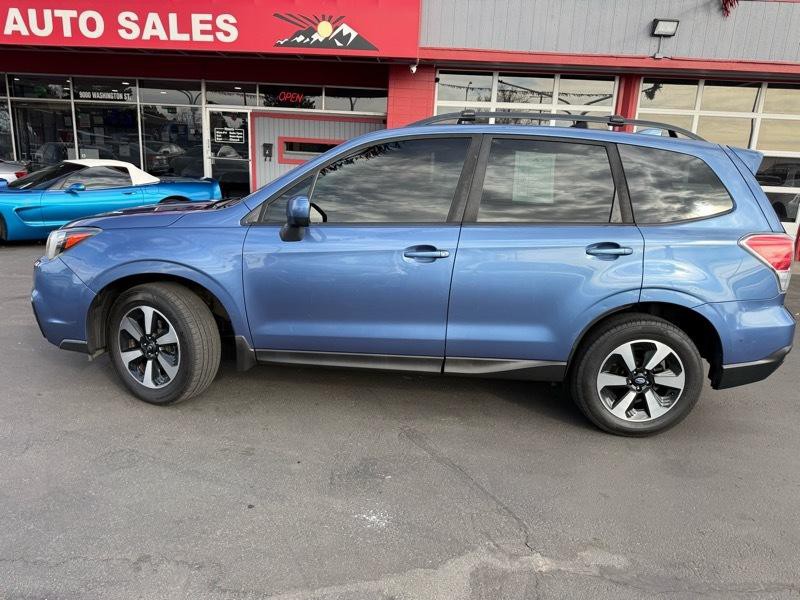 2018 Subaru Forester Image 2