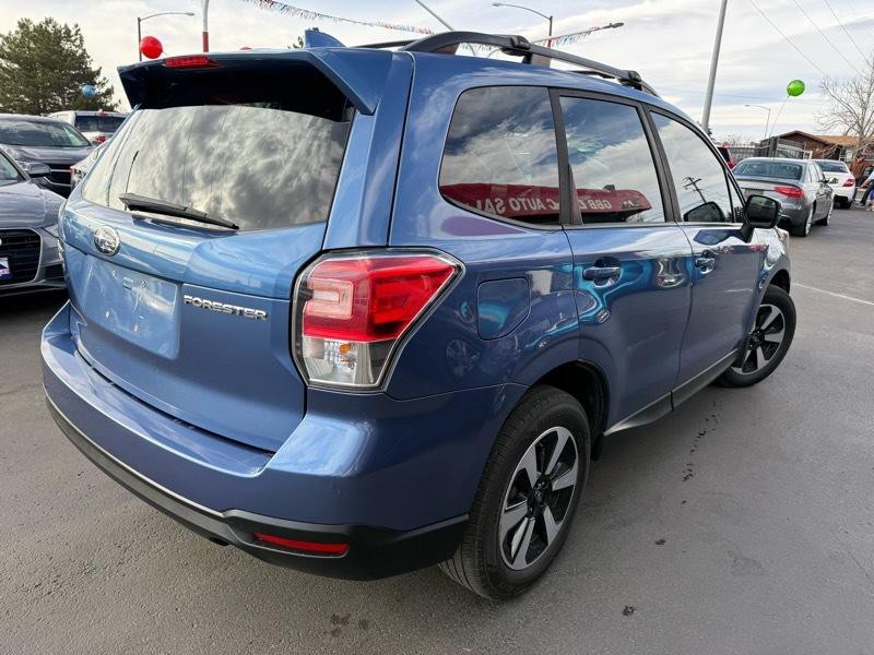 2018 Subaru Forester Image 6