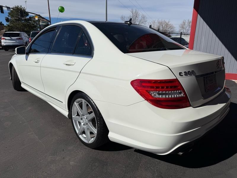 2012 Mercedes-Benz C-Class Image 2