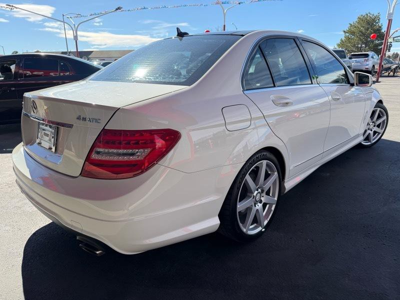 2012 Mercedes-Benz C-Class Image 5