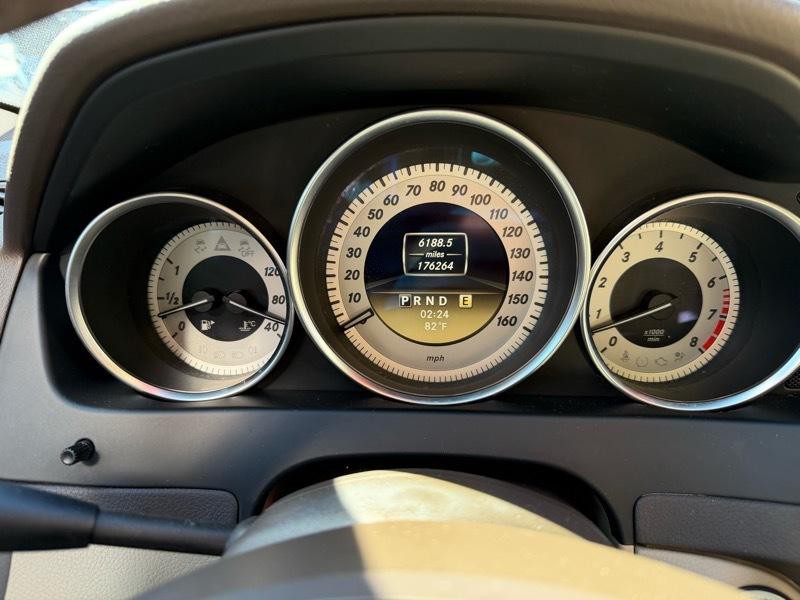 2012 Mercedes-Benz C-Class Image 18