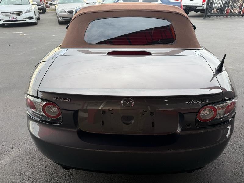 2007 Mazda MX-5 Miata Image 4