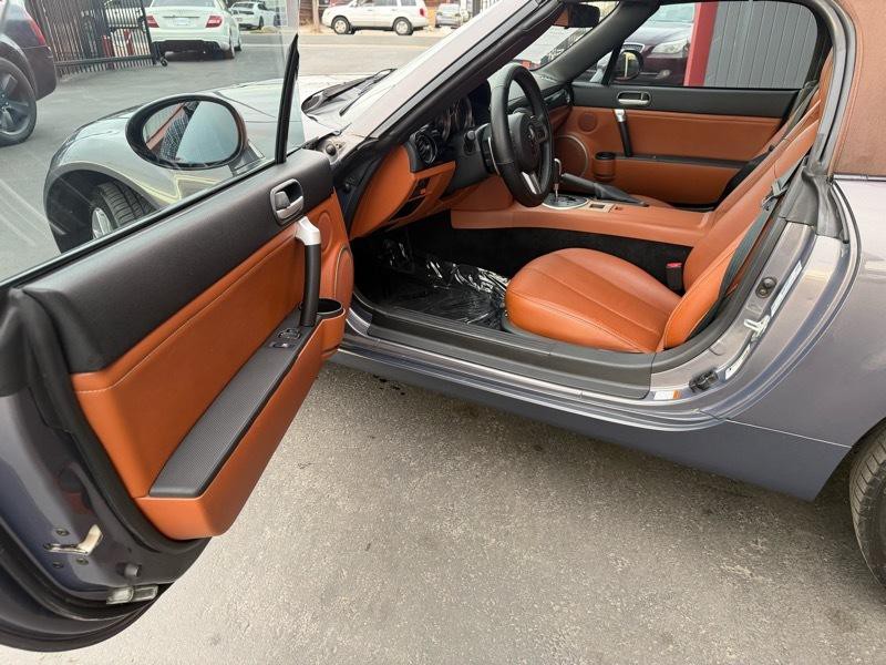 2007 Mazda MX-5 Miata Image 10