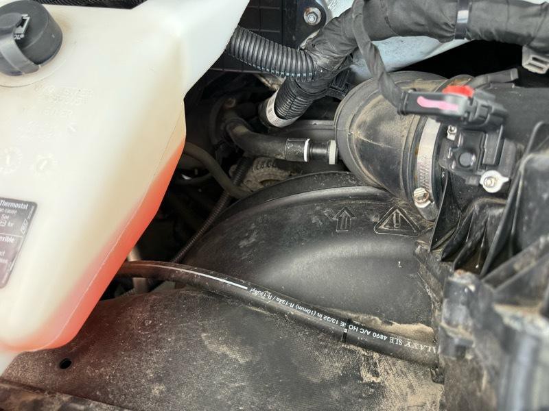 2019 GMC Savana Image 23
