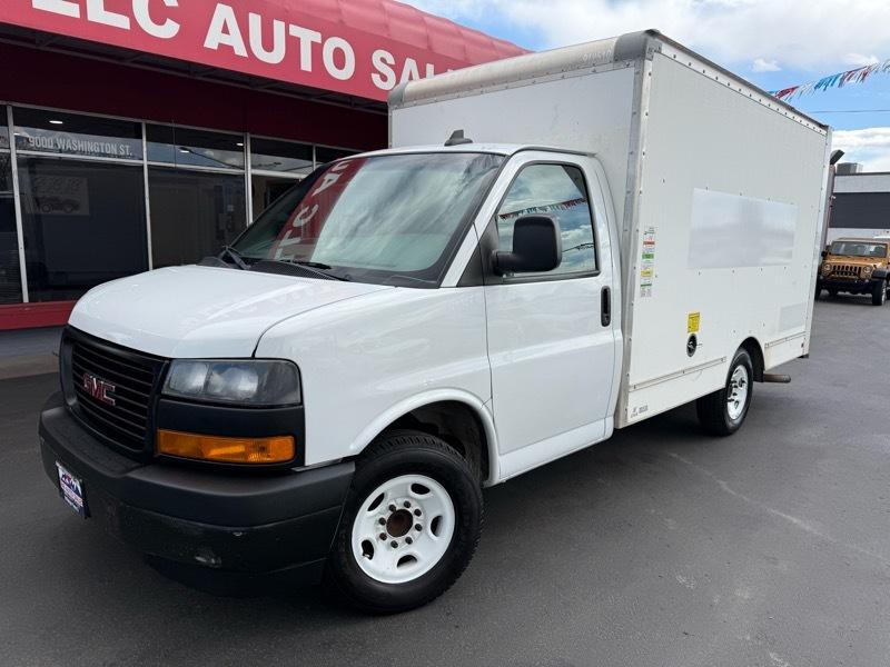 2019 GMC Savana Image 1
