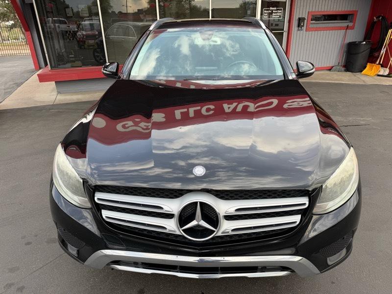 2016 Mercedes-Benz GLC-Class Image 9