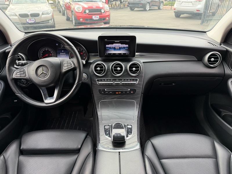 2016 Mercedes-Benz GLC-Class Image 14