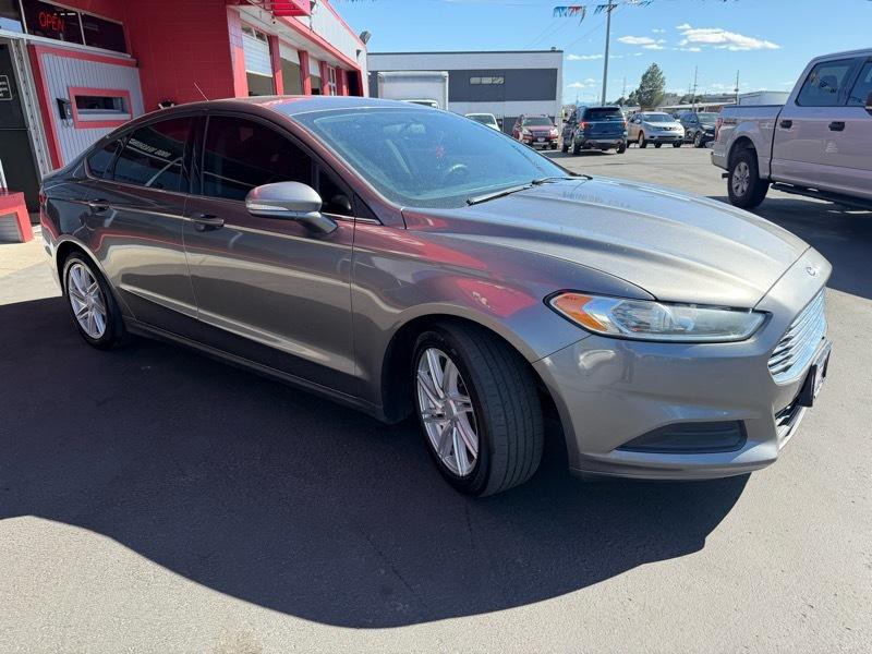 2014 Ford Fusion Image 8