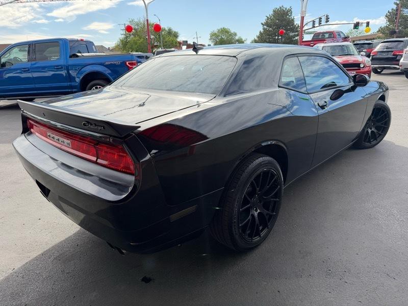 2013 Dodge Challenger Image 7