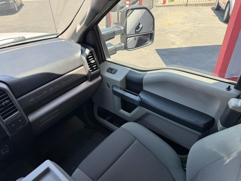 2018 Ford F-250 Image 18