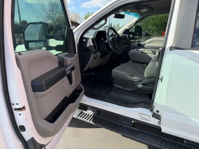 2017 Ford F-250 Image 11