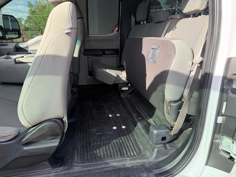 2017 Ford F-250 Image 24
