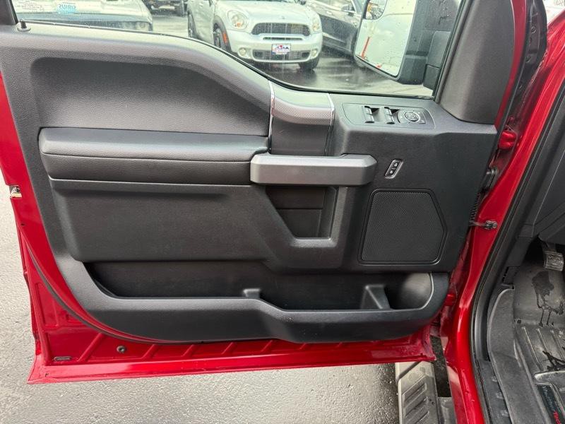 2015 Ford F-150 Image 11