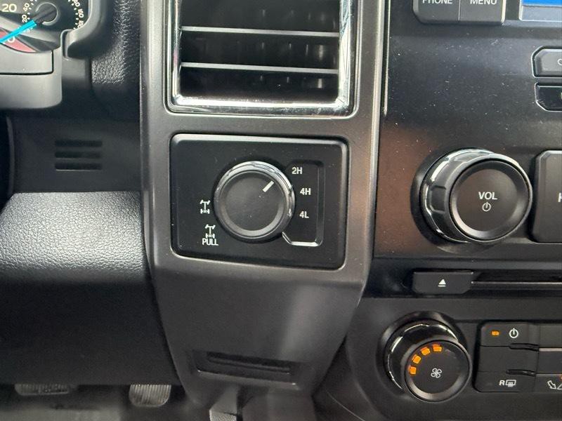 2015 Ford F-150 Image 17
