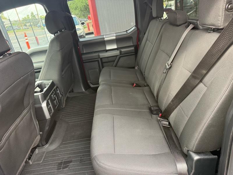 2015 Ford F-150 Image 28