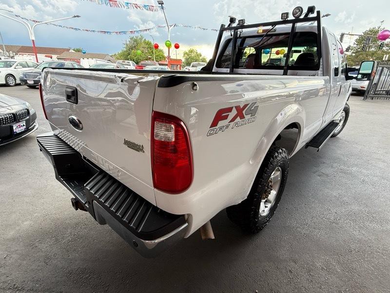 2010 Ford F-250 Image 7