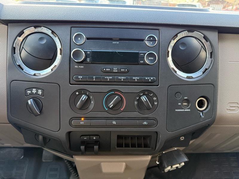 2010 Ford F-250 Image 16