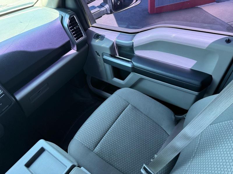 2015 Ford F-150 Image 16