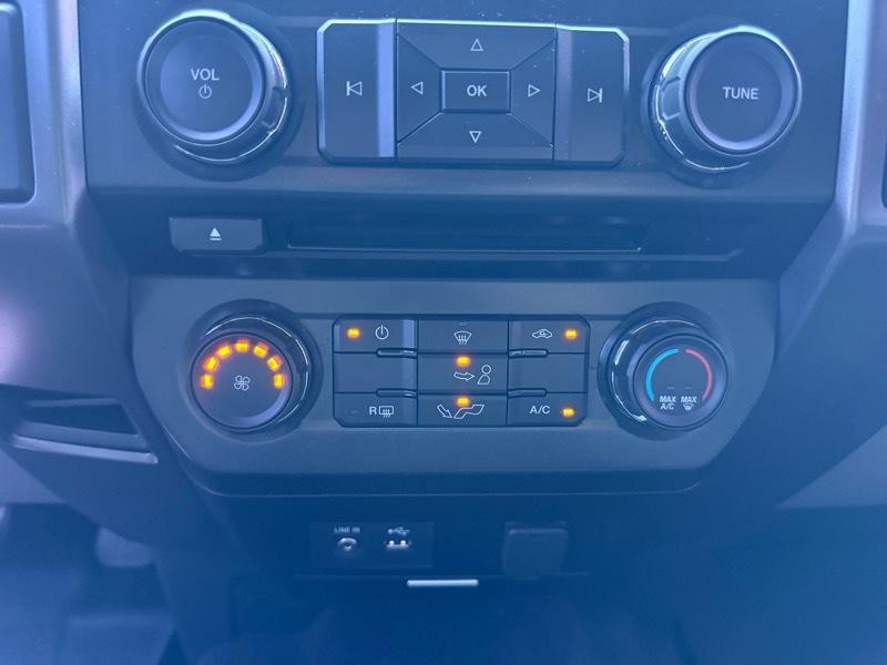 2015 Ford F-150 Image 19