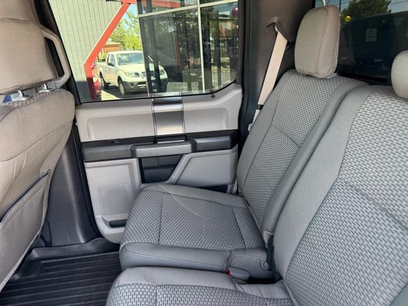 2015 Ford F-150 Image 30