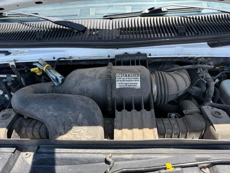 2019 Ford Econoline Image 27