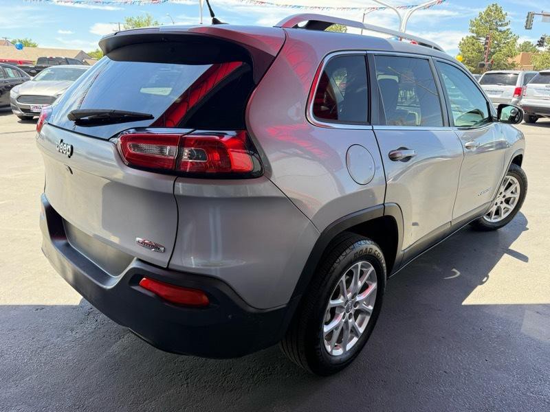2016 Jeep Cherokee Image 7