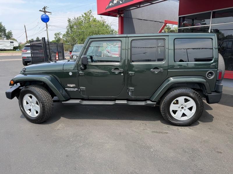 2011 Jeep Wrangler Image 2
