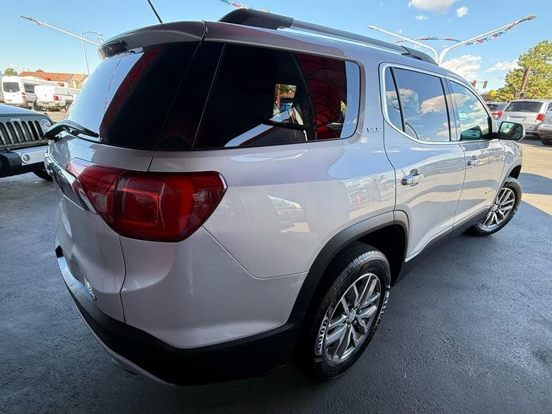 2017 GMC Acadia Image 6