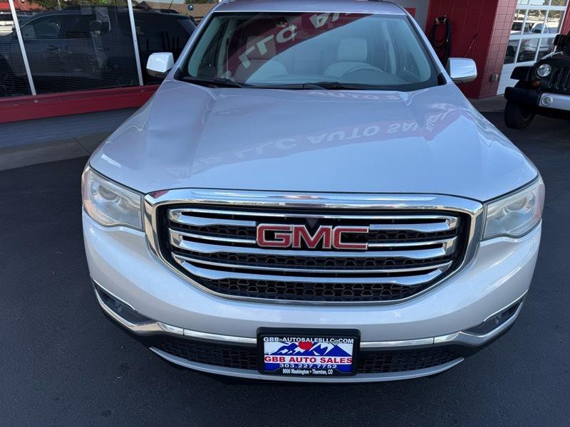 2017 GMC Acadia Image 9