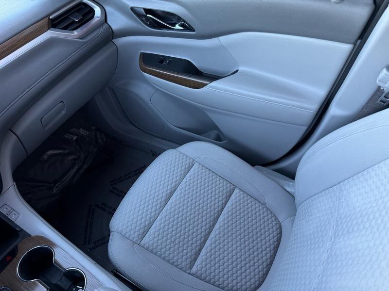 2017 GMC Acadia Image 17