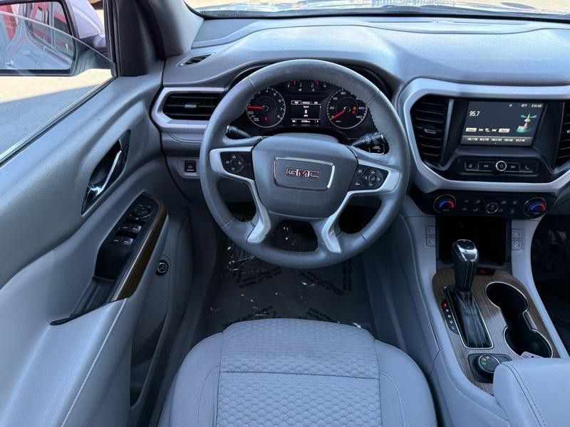 2017 GMC Acadia Image 23
