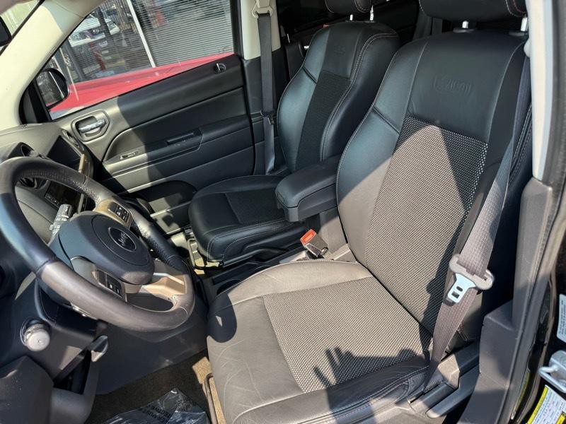 2016 Jeep Compass Image 15