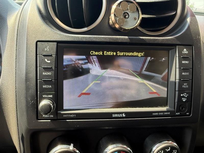 2016 Jeep Compass Image 25