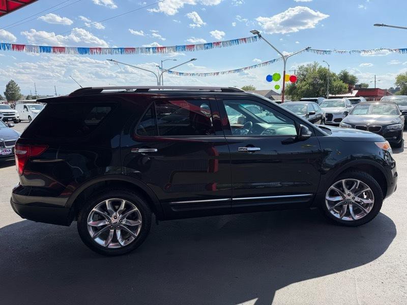 2012 Ford Explorer Image 8
